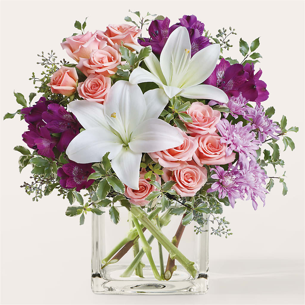 Mani Pedi Bouquet – THE SHOPPE ON KEY AVENUE FLORAL & GIFTS, Lampasas TX