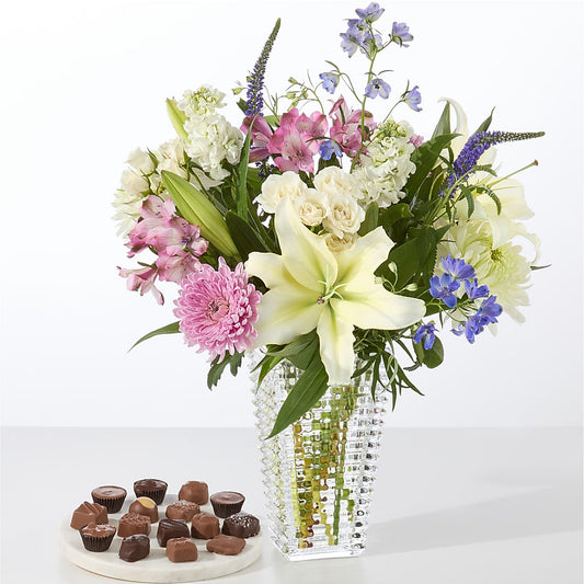 Winter Celebration Bouquet –  The Shoppe At Wildflower Hill, Lampasas TX