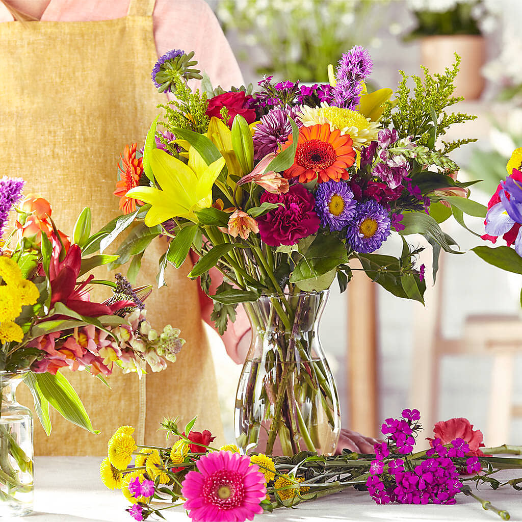 Bold & Bright – A Florist Original –  The Shoppe At Wildflower Hill, Lampasas TX