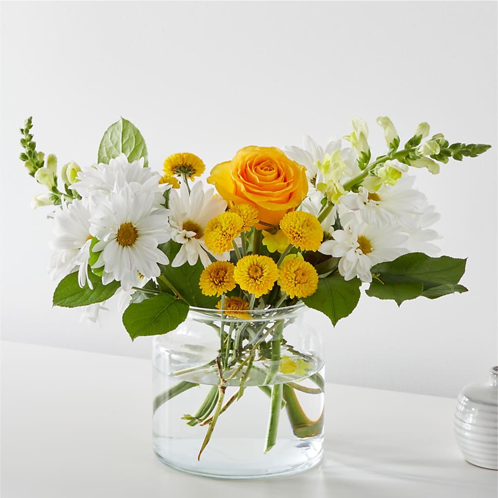 Sun Salutation Bouquet – THE SHOPPE ON KEY AVENUE FLORAL & GIFTS, Lampasas TX