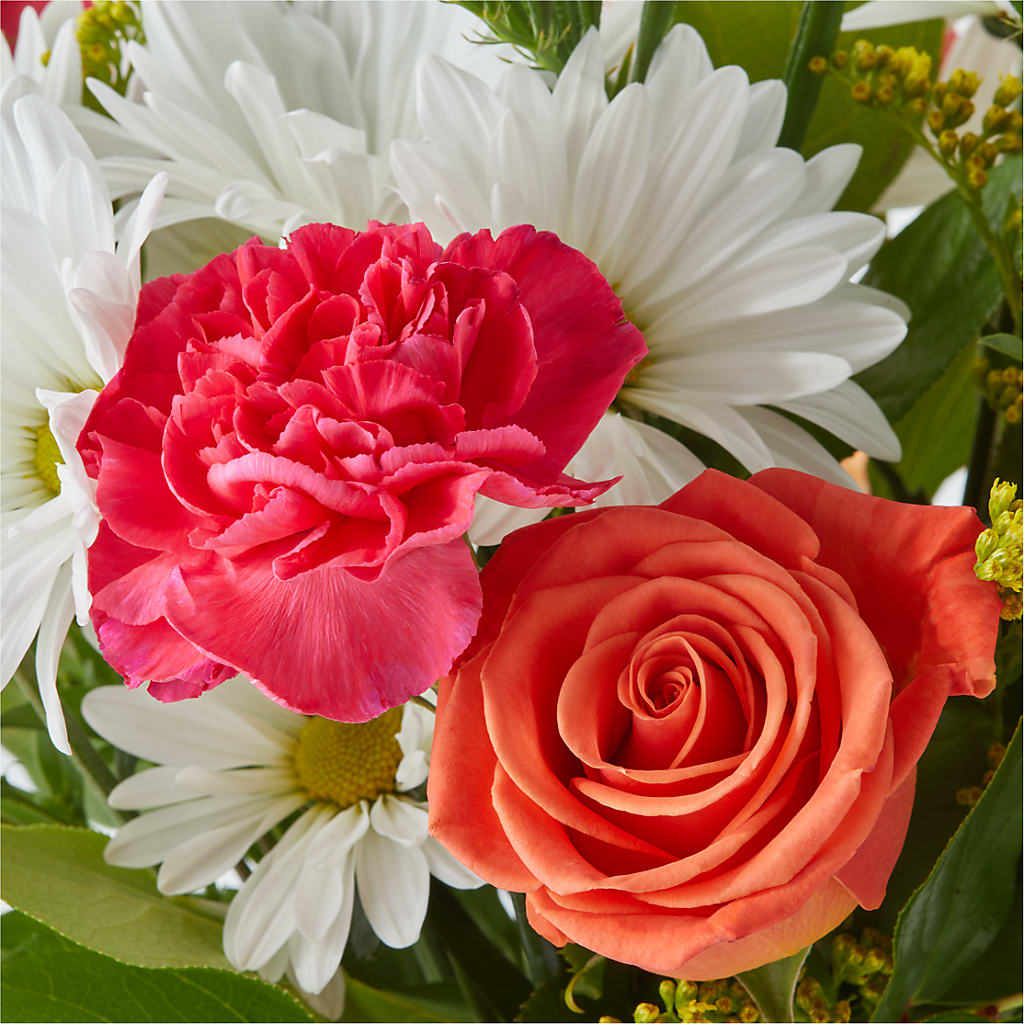 Oopsie Daisy Bouquet –  The Shoppe At Wildflower Hill, Lampasas TX
