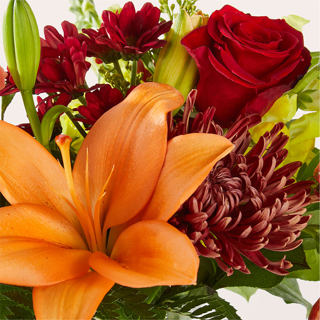 Sweater Season - A Florist Original – THE SHOPPE ON KEY AVENUE FLORAL & GIFTS, Lampasas TX