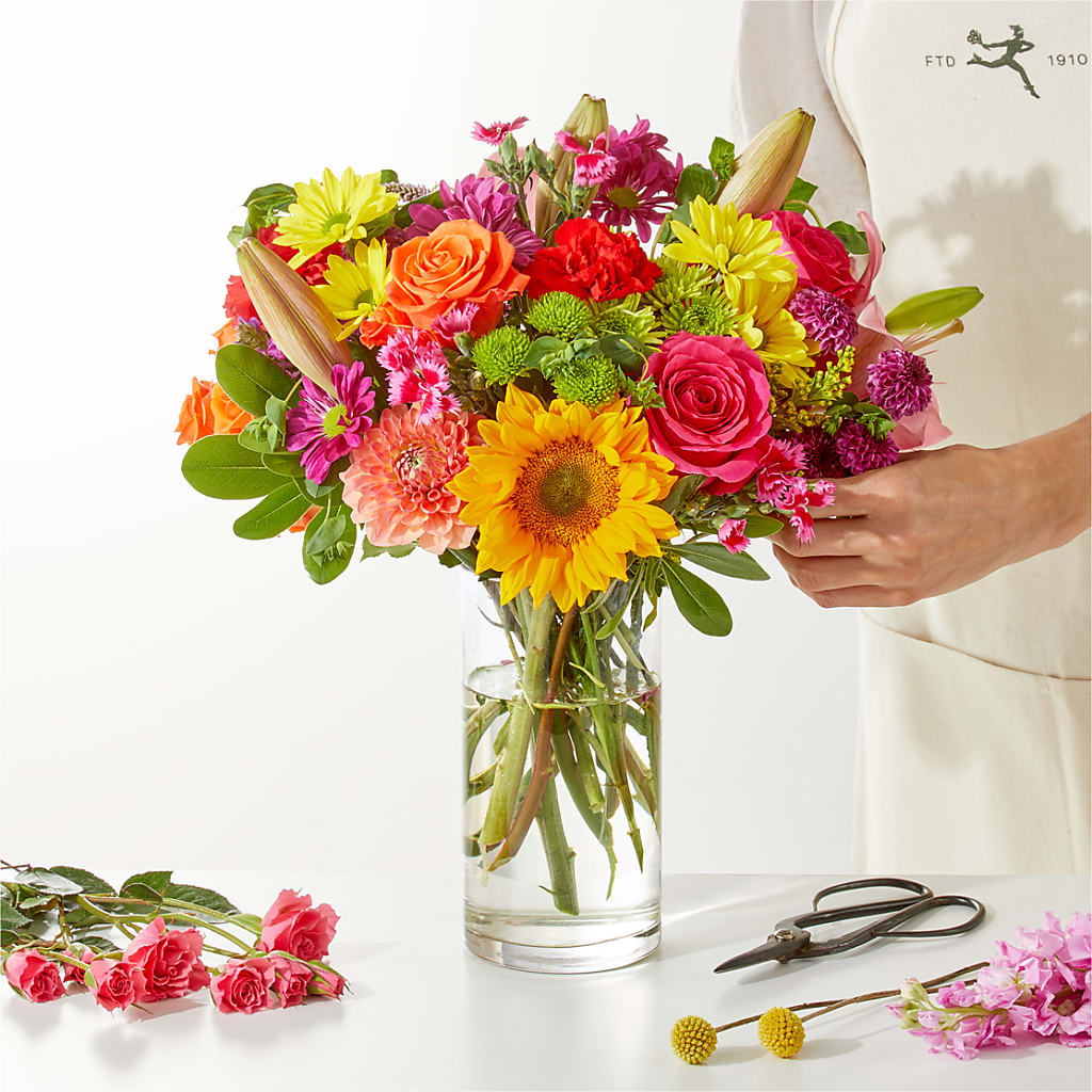 Cue the Confetti - A Florist Original – THE SHOPPE ON KEY AVENUE FLORAL & GIFTS, Lampasas TX