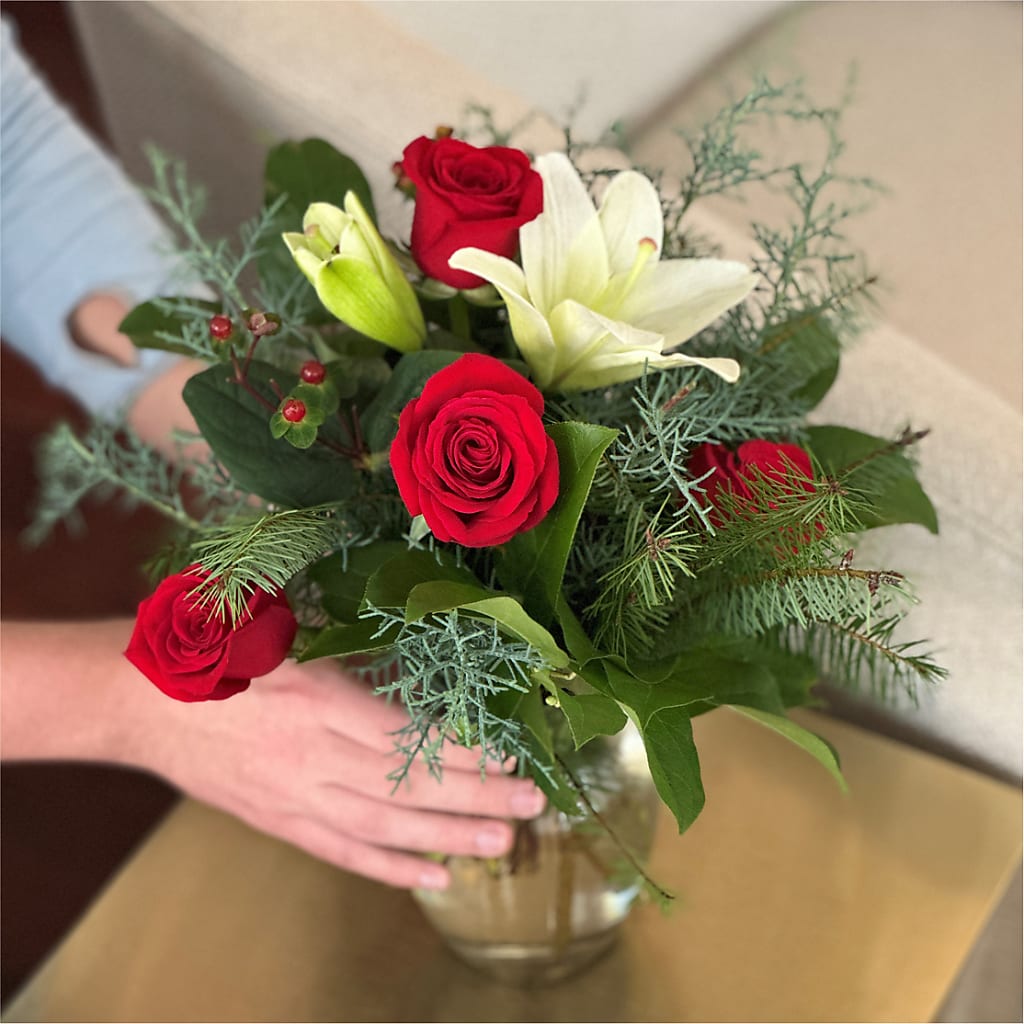 Glittering Lights Bouquet –  The Shoppe At Wildflower Hill, Lampasas TX