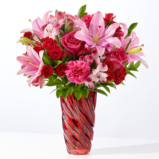 In Love Bouquet with Luxe Swirl Vase – THE SHOPPE ON KEY AVENUE FLORAL & GIFTS, Lampasas TX