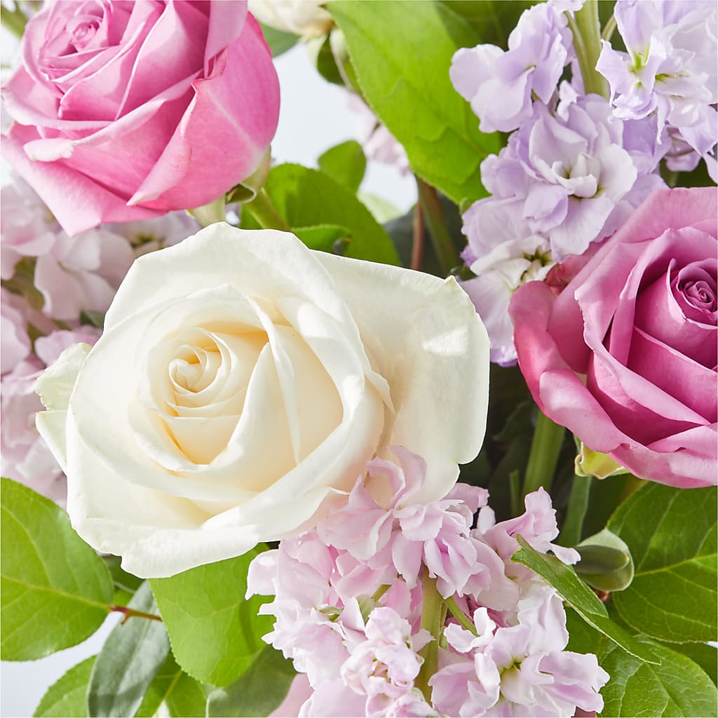 Springtime Spritz Bouquet –  The Shoppe At Wildflower Hill, Lampasas TX
