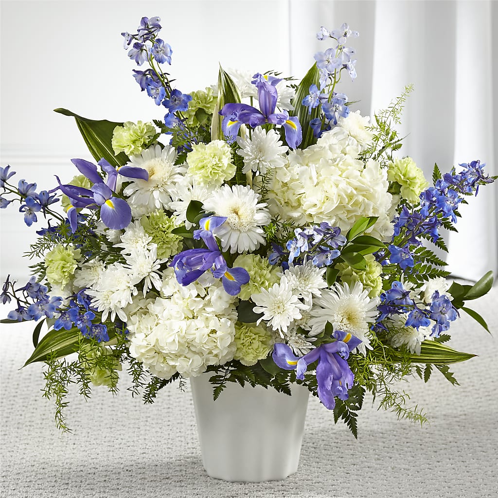 Soft Serenity Floor Basket – THE SHOPPE ON KEY AVENUE FLORAL & GIFTS, Lampasas TX