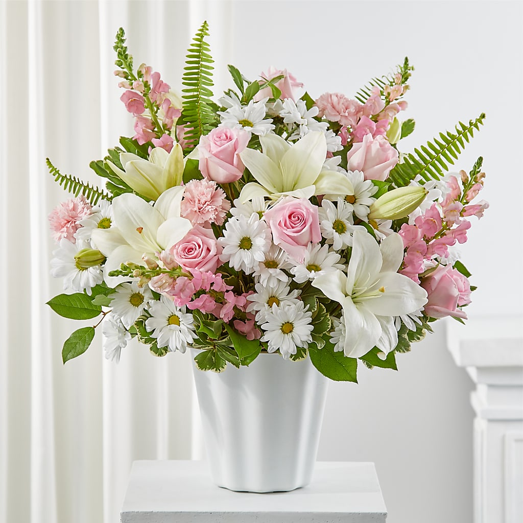 Soft Touch Tabletop Basket – THE SHOPPE ON KEY AVENUE FLORAL & GIFTS, Lampasas TX