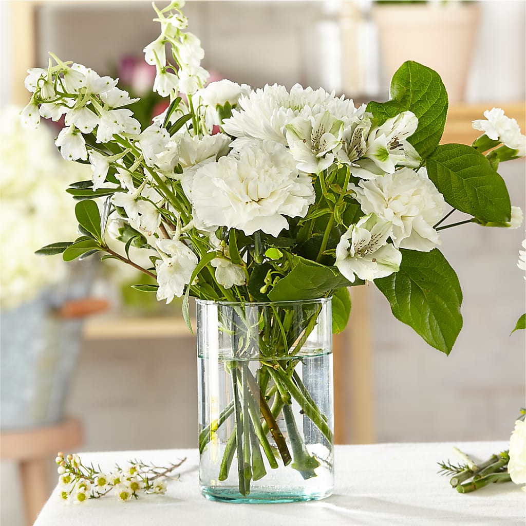 Classic Ivory – A Florist Original –  The Shoppe At Wildflower Hill, Lampasas TX