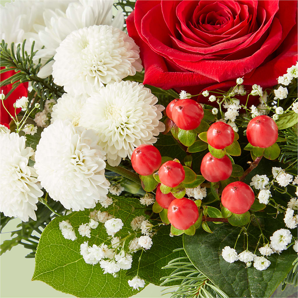 Chance of Flurries Bouquet –  The Shoppe At Wildflower Hill, Lampasas TX