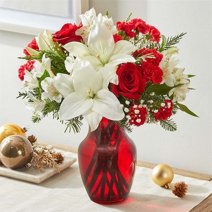 Holiday Season Bouquet –  The Shoppe At Wildflower Hill, Lampasas TX