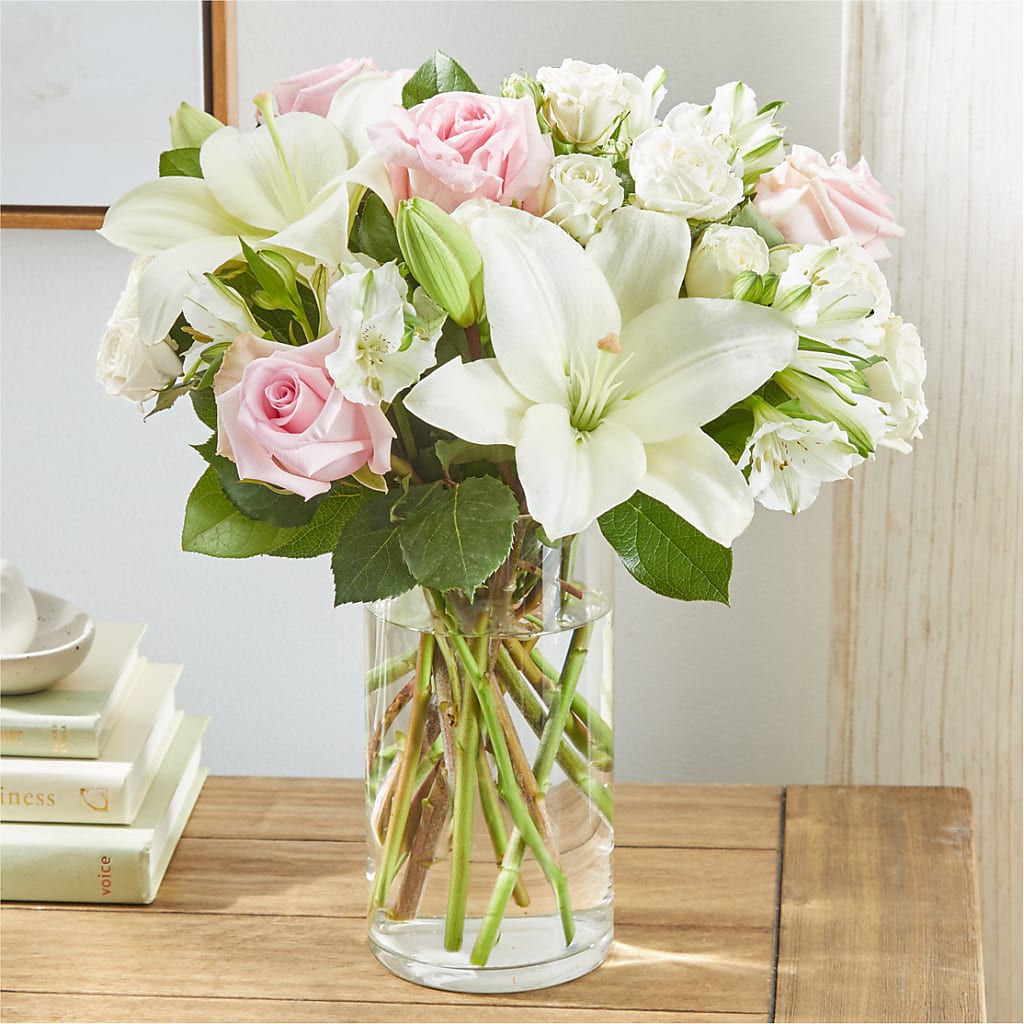 Kindhearted Bouquet –  The Shoppe At Wildflower Hill, Lampasas TX