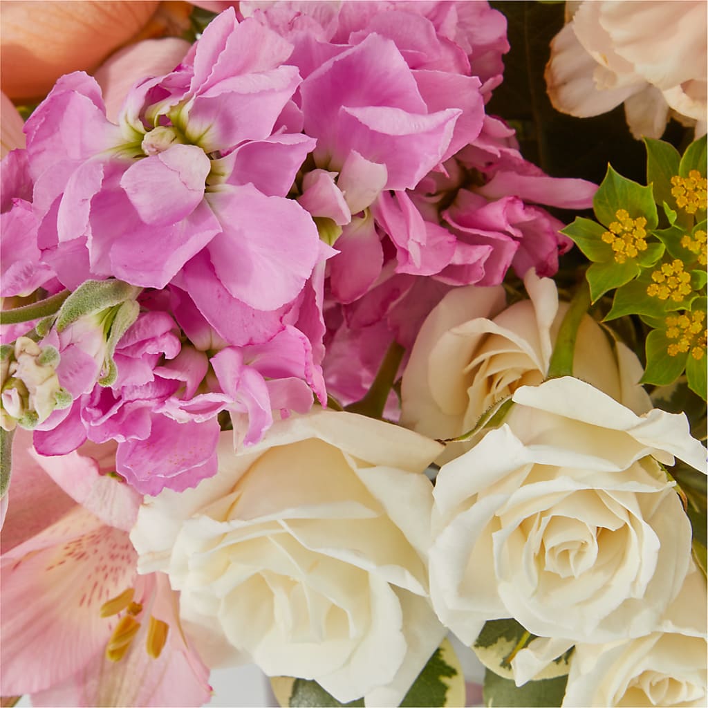 Paradise Bouquet –  The Shoppe At Wildflower Hill, Lampasas TX