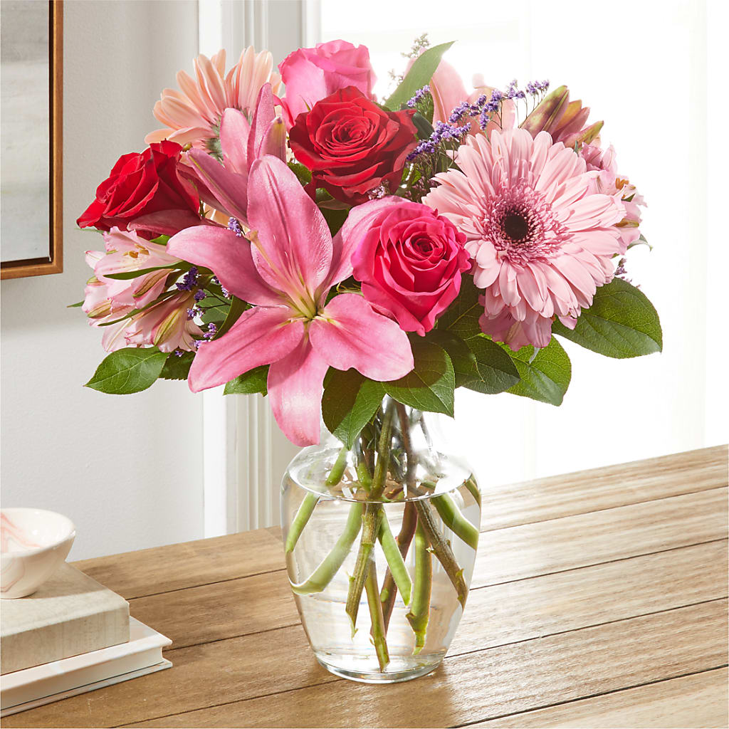 Lots of Love Bouquet –  The Shoppe At Wildflower Hill, Lampasas TX