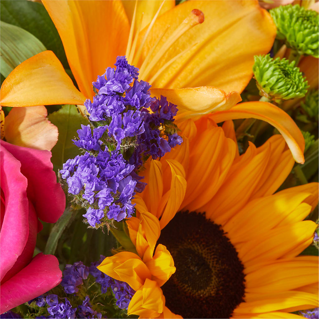 Joyful Bouquet –  The Shoppe At Wildflower Hill, Lampasas TX