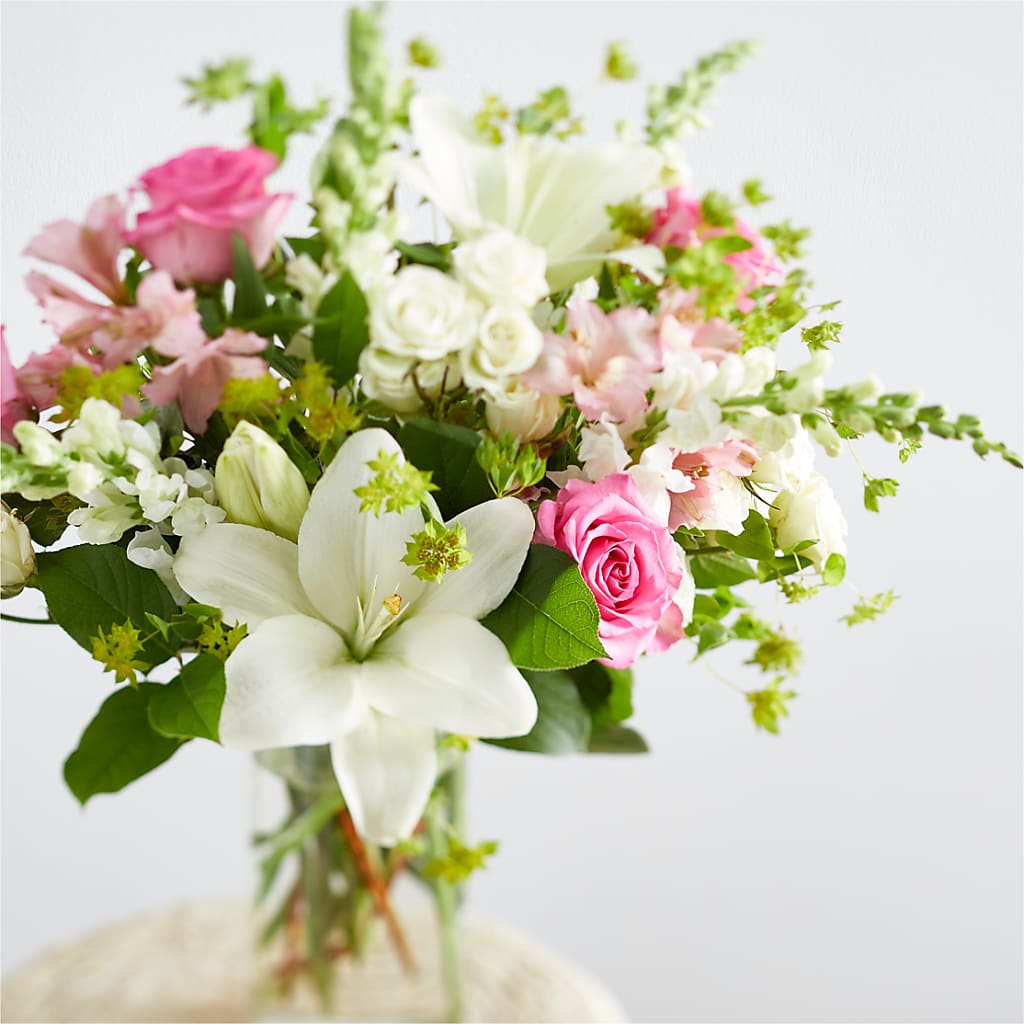 Fondly Bouquet –  The Shoppe At Wildflower Hill, Lampasas TX