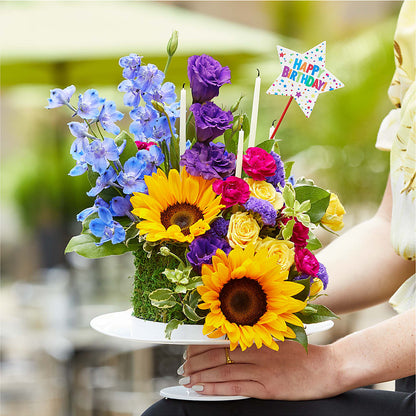 Star of the Day Floral Cake –  The Shoppe At Wildflower Hill, Lampasas TX