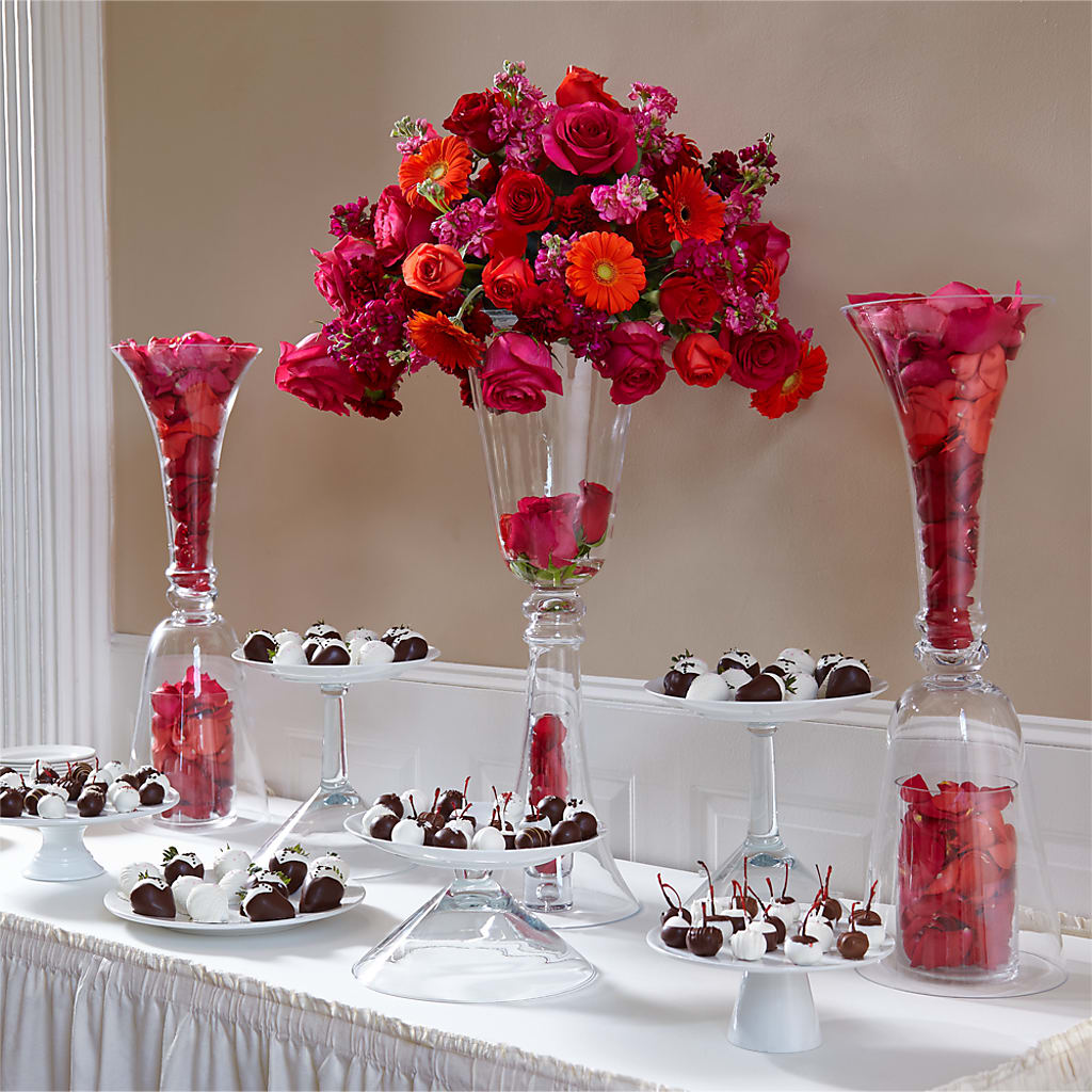 Life's Sweetness Centerpiece – THE SHOPPE ON KEY AVENUE FLORAL & GIFTS, Lampasas TX